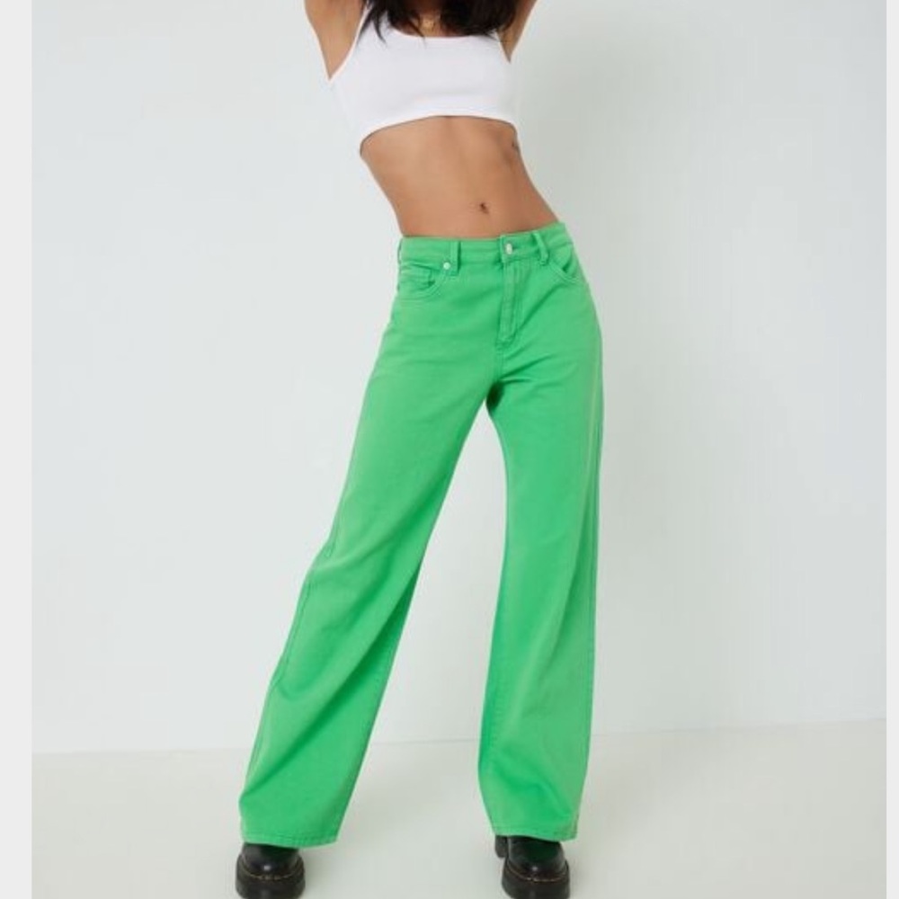 GREEN WIDE LEG JEANS